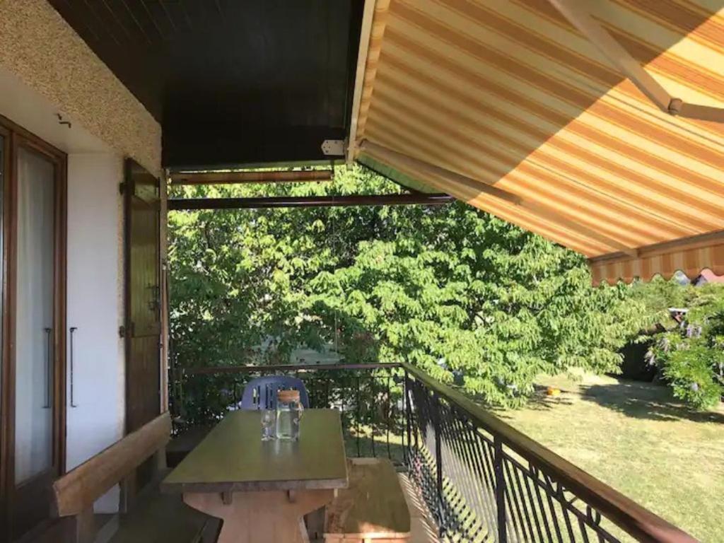 Comme Chez Mamie, Maison Entiere 1-6 Personnes Alby-sur-Cheran Dış mekan fotoğraf
