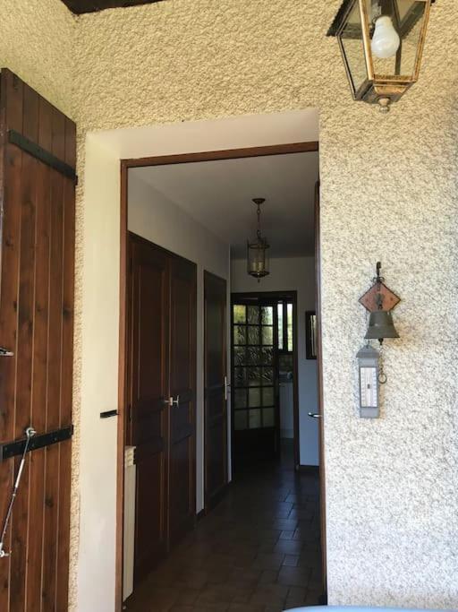 Comme Chez Mamie, Maison Entiere 1-6 Personnes Alby-sur-Cheran Dış mekan fotoğraf