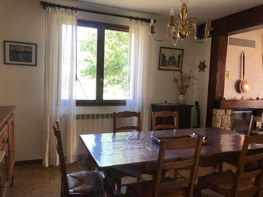 Comme Chez Mamie, Maison Entiere 1-6 Personnes Alby-sur-Cheran Dış mekan fotoğraf